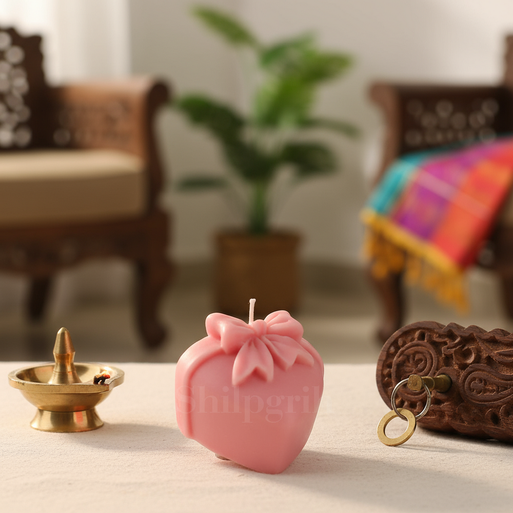 Gift Heart (Med) Candle