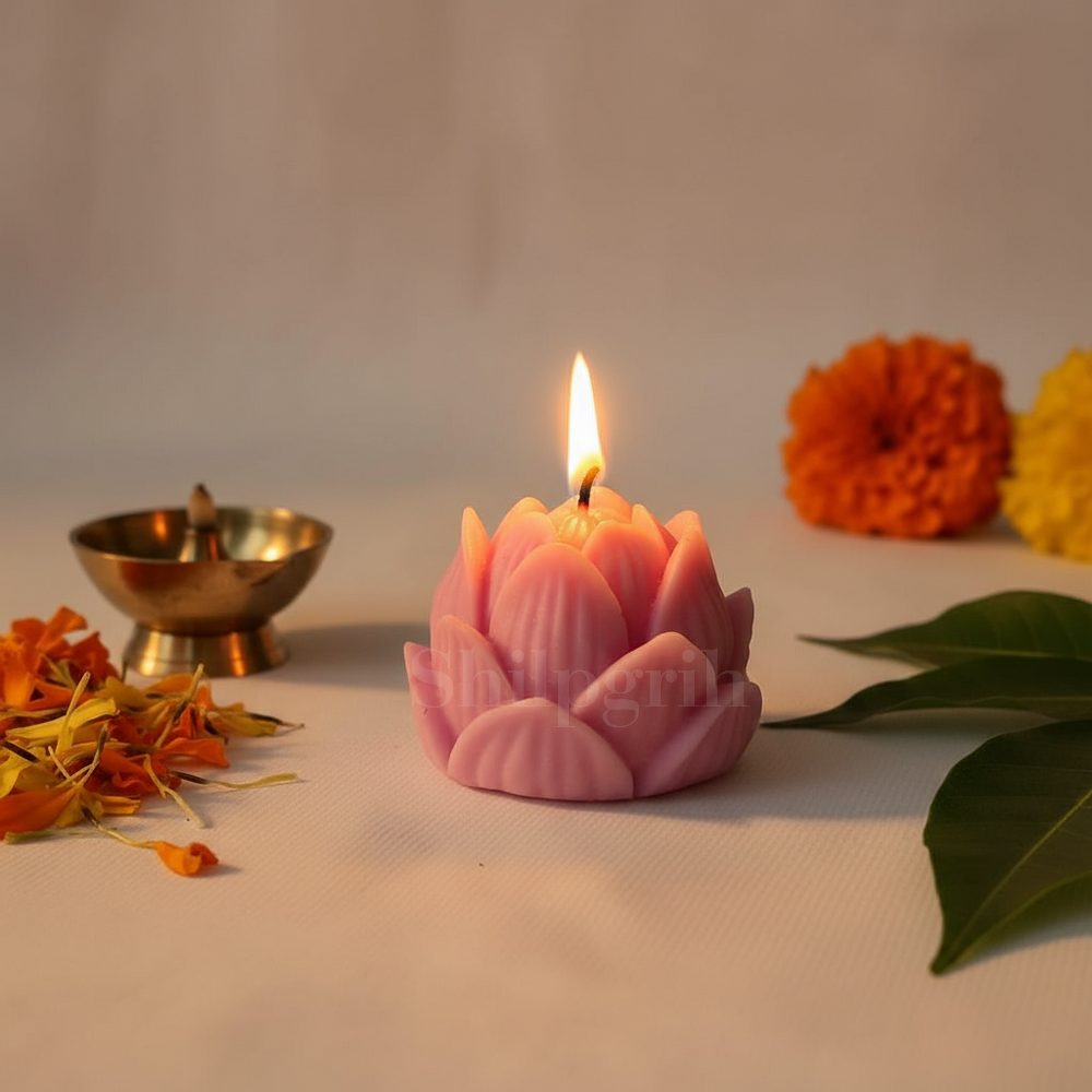 Lotus Candle